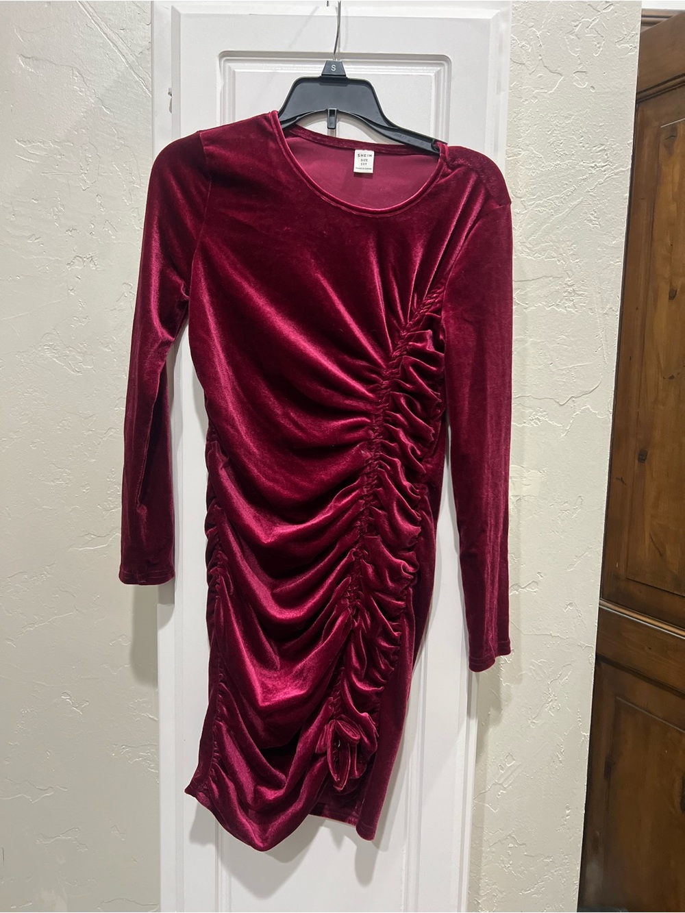 SHEIN Velvet Ruched Long-Sleeve Dress in Wine Red Girls size 11